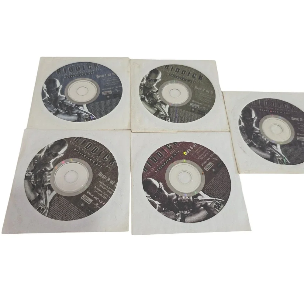 Chronicles of Riddick Escape From Butcher Bay PC 5 Disc Set Developer's Cut